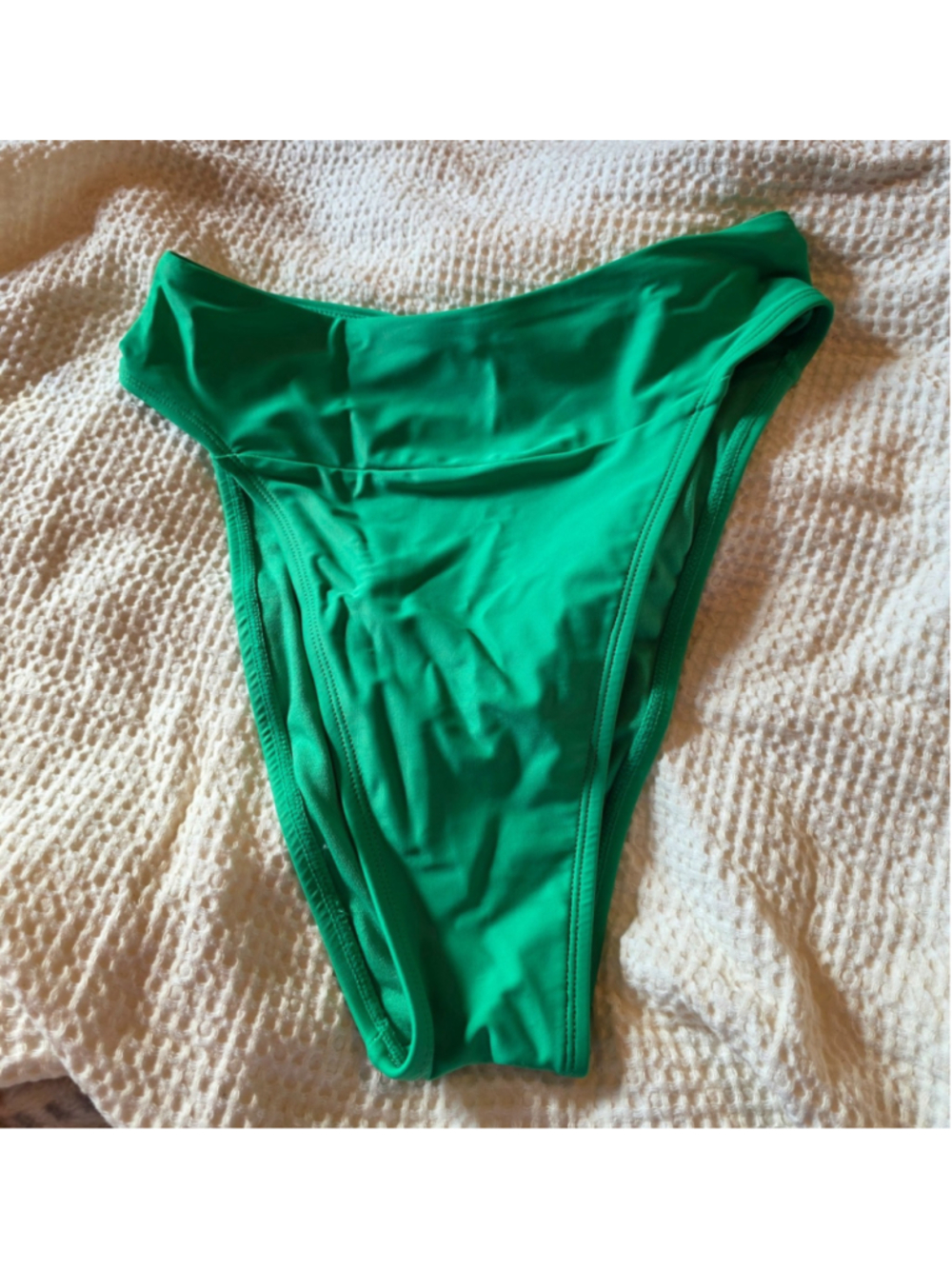 Wild Fable Hi cut bikini bottoms Green Size Small NWOT